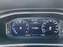 Volkswagen T-Roc 1.5 TSI 150pk DSG R-Line Navigatie Apple Carplay/Android Auto Parkeersensoren Camera Adaptive Cruise Control Elektrische achterklep Stoel- en stuurverwarming Climate Control Ledverlichting Virtual Cockpit