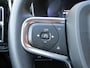 Volvo XC40 RECHARGE CORE 70 KWH / soh 92% / Trekhaak / Camera / BOVAG garantie
