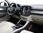 Volvo XC40 B4 AUT(7) MOMENTUM+ LEDER ACC BLIS STANDKACHEL NAVI BLUETOOTH