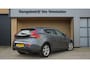 Volvo V40 1.6 T3 150pk Momentum Navi Virtual Cockpit 16inch LM Cruise Control *NL auto* Dealer o.h.