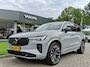 Volvo XC90 T8 455PK Plug-in hybrid AWD Ultra Dark | BLIS | 360 Camera | H&K | Luchtvering | Trekhaak | Pano | HUD | ACC |