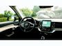 Volvo XC90 T8 455PK Plug-in hybrid AWD Ultra Dark | BLIS | 360 Camera | H&K | Luchtvering | Trekhaak | Pano | HUD | ACC |