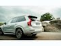 Volvo XC90 T8 455PK Plug-in hybrid AWD Ultra Dark | BLIS | 360 Camera | H&K | Luchtvering | Trekhaak | Pano | HUD | ACC |
