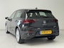 Volkswagen Golf 1.5 eTSI Life Business | Stoelverwarming | Apple CarPlay / Android Auto | Parkeersensoren V+A | Adaptive Cruise Control |