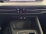 Volkswagen Golf 1.5 eTSI Life Business | Stoelverwarming | Apple CarPlay / Android Auto | Parkeersensoren V+A | Adaptive Cruise Control |