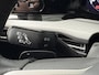 Volkswagen Golf 1.5 eTSI Life Business | Stoelverwarming | Apple CarPlay / Android Auto | Parkeersensoren V+A | Adaptive Cruise Control |