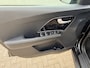 Kia Niro EV e-Niro DynamicPlusLine 64 kWh | Schuif-kanteldak | SOH 99% | Keyless | Adapt. Cruise | Apple/Android | Stuur- en stoelverwarming