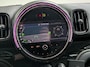 MINI Countryman 2.0 Cooper S E ALL4 l Navigatie l Parkeersensoren l Apple Car PLay / Android l Sportstuur l Digital Dash l Airco l LED l Cr Control l