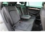 Volkswagen Passat Variant 1.5 TSI 150pk DSG R-Line Business + | Achteruitrijcamera | Stoelverwarming | Parkeersensoren