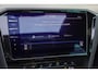Volkswagen Passat Variant 1.5 TSI 150pk DSG R-Line Business + | Achteruitrijcamera | Stoelverwarming | Parkeersensoren