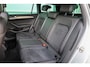 Volkswagen Passat Variant 1.5 TSI 150pk DSG R-Line Business + | Achteruitrijcamera | Stoelverwarming | Parkeersensoren