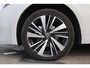 Toyota Corolla Touring Sports Hybrid 140 Dynamic STOEL/STUURVERW. P-SENSOREN APPLE/ANDROID CLIMA AD-CRUISE CAMERA