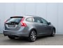 Volvo V60 T3 Summum | Dealeronderhouden |Parkeersensoren | Adaptieve Cruise Control | Adaptieve Koplampen | Verwarmbare Voor- En Achterstoelen | Electronic Climate Control | Apple Carplay / Android Auto |Elektrisch Verstelbare Bestuurdersstoel Met Geheugen | Verwarmbare Voorruit | Verwarmbaar Stuurwiel