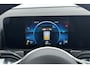 Mercedes-Benz GLB 200 Luxury Line Ruime familie-SUV met trekhaak en navigatie
