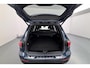 Mercedes-Benz GLB 200 Luxury Line Ruime familie-SUV met trekhaak en navigatie