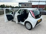 Toyota Aygo 1.0 VVT-i x-play Airco, Bleutoot multi media