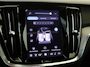 Volvo V60 2.0 T8 AWD + Dark | Trekhaak | 360 Camera | Panoramadak | Heads-up Display |