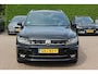 Volkswagen Tiguan 1.5 TSI ACT Highline Business 3x R-line / Trekhaak / 360Camera / Navigatie / 20'' / Stoelverwarming / Dodehoek / DAB / ACC