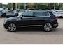 Volkswagen Tiguan 1.5 TSI ACT Highline Business 3x R-line / Trekhaak / 360Camera / Navigatie / 20'' / Stoelverwarming / Dodehoek / DAB / ACC