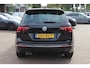 Volkswagen Tiguan 1.5 TSI ACT Highline Business 3x R-line / Trekhaak / 360Camera / Navigatie / 20'' / Stoelverwarming / Dodehoek / DAB / ACC