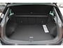 Volkswagen Tiguan 1.5 TSI ACT Highline Business 3x R-line / Trekhaak / 360Camera / Navigatie / 20'' / Stoelverwarming / Dodehoek / DAB / ACC