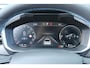 Lynk & Co 01 1.5 | Panoramadak | 360 Graden camera | Elektrische bestuurdersstoel met geheugen | Stoelverwarming | Actieve bochtverlichting | Adaptieve Cruise Control | Stuurassistent | Lane Assist | Navigatie | Elektrische Achterklep | Keyless Entry | Dodehoekassistent