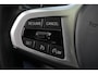 BMW 3-Serie Touring 320e | 204 PK | M Sportpakket | Panoramadak | Head-up display | Achteruitrijcamera | BMW 3 Serie Touring 320e M Sport met 2.0 viercilinder benzinemotor en plug-in hybride aandrijving, voorzien van panoramadak, Head-up display, navigatiesysteem, Apple CarPlay/Android Auto, Par