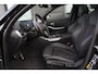 BMW 3-Serie Touring 320e | 204 PK | M Sportpakket | Panoramadak | Head-up display | Achteruitrijcamera | BMW 3 Serie Touring 320e M Sport met 2.0 viercilinder benzinemotor en plug-in hybride aandrijving, voorzien van panoramadak, Head-up display, navigatiesysteem, Apple CarPlay/Android Auto, Par