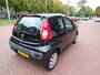 Peugeot 107 1.0-12V XR staat op 170.000 km maar heeft in totaal 249.381 km ..
