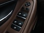 BMW 5-Serie Touring 530xd High Executive | Leder | Adaptive cruise | Head-up | Trekhaak | Dodehoek detectie | Stoelverwarming | Stoelventilatie | Camera | Park assist | Navigatie | Bluetooth