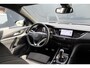 Opel Insignia Sports Tourer 1.5 Turbo Business Executive OPC Line | Incl. 12 maanden garantie | Stoelverwarming | Stuurverwarming | Trekhaak | Cruise | Airco | Bluetooth | Navigatie | Elektrische verstalbare stoelen | Apple Carplay/Android Auto |