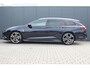 Opel Insignia Sports Tourer 1.5 Turbo Business Executive OPC Line | Incl. 12 maanden garantie | Stoelverwarming | Stuurverwarming | Trekhaak | Cruise | Airco | Bluetooth | Navigatie | Elektrische verstalbare stoelen | Apple Carplay/Android Auto |