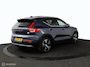 Volvo XC40 1.5 T5 Recharge Business Pro | Panoramadak | Camera | BLISS | Adaptieve Cruise | Trekhaak | Verwarmbare Voorstoelen & Stuurwiel