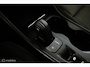 Volvo XC40 1.5 T5 Recharge Business Pro | Panoramadak | Camera | BLISS | Adaptieve Cruise | Trekhaak | Verwarmbare Voorstoelen & Stuurwiel