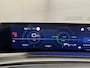 Peugeot 3008 1.2 Hybrid 136 GT Panorama Dak | 360 Camera | Elek. Lederen Stoelen met Massage | FOCAL | Stoelverwarming/Ventilatie | Afneembare Trekhaak | Achterstoelen verwarmd | Achteruitrijcamera | Afwijkende dakkleur
