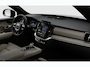 Volvo XC90 T8 Plug-in hybrid AWD Ultra Dark | Luchtvering | Trekhaak | Keyless Entry | Schuif-/Kanteldak | Elek. Verst. Voorstoelen | 360° Camera | Head-up Display | Harman Kardon Audio
