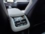 Volvo XC90 T8 Plug-in hybrid AWD Ultra Dark | Luchtvering | Trekhaak | Keyless Entry | Schuif-/Kanteldak | Elek. Verst. Voorstoelen | 360° Camera | Head-up Display | Harman Kardon Audio