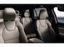 Volvo XC90 T8 Plug-in hybrid AWD Ultra Dark | Luchtvering | Trekhaak | Keyless Entry | Schuif-/Kanteldak | Elek. Verst. Voorstoelen | 360° Camera | Head-up Display | Harman Kardon Audio