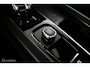 Volvo XC60 2.0 T6 Plug-in hybrid AWD Plus Dark | Adaptieve Cruise | Panoramadak | Trekhaak | BLISS | Verwarmbare Voorstoelen & Stuurwiel | Contour Stoelen