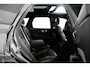 Volvo XC60 2.0 T6 Plug-in hybrid AWD Plus Dark | Adaptieve Cruise | Panoramadak | Trekhaak | BLISS | Verwarmbare Voorstoelen & Stuurwiel | Contour Stoelen