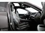 Volvo XC60 2.0 T6 Plug-in hybrid AWD Plus Dark | Adaptieve Cruise | Panoramadak | Trekhaak | BLISS | Verwarmbare Voorstoelen & Stuurwiel | Contour Stoelen