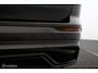 Volvo XC60 2.0 T6 Plug-in hybrid AWD Plus Dark | Adaptieve Cruise | Panoramadak | Trekhaak | BLISS | Verwarmbare Voorstoelen & Stuurwiel | Contour Stoelen
