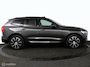 Volvo XC60 2.0 T6 Plug-in hybrid AWD Plus Dark | Adaptieve Cruise | Panoramadak | Trekhaak | BLISS | Verwarmbare Voorstoelen & Stuurwiel | Contour Stoelen