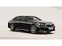 BMW i5 eDrive40 M Sport Edition 84 kWh Panoramadak - Driving Assistant Plus - Getinte Ruiten - Comfort Acces - Parking Assistant Professional - Stoelventilatie - Stoelverwarming voor/achter -