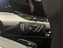 Volkswagen Golf 1.0 eTSI 110pk Automaat Life Navigatie Apple Carplay/Android Auto Parkeersensoren Adaptieve Cruise Control Sfeerverlichting Virtual Cockpit Climate Control Lichtmetalen velgen