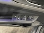Volkswagen Golf 1.0 eTSI 110pk Automaat Life Navigatie Apple Carplay/Android Auto Parkeersensoren Adaptieve Cruise Control Sfeerverlichting Virtual Cockpit Climate Control Lichtmetalen velgen