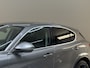 Alfa Romeo Stelvio 2.0 T AWD First Edition, 280Pk, 2017, 2de eigenaar, Volledig leder, Stoel+stuur verwarming, Climate control, Parkeersensoren, 20" velgen, Schakelflippers,