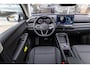 Volkswagen T-Roc 1.5 eTSI 115pk DSG Life First Edition | 18" Velgen | Achteruitrijcamera | Stoelverwarming