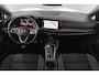 Volkswagen Golf 1.5 eTSI R-Line Panoramadak Stoel-Stuurverwarming Clima Carplay 18"