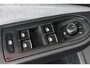 Volkswagen Golf 1.5 eTSI R-Line Panoramadak Stoel-Stuurverwarming Clima Carplay 18"
